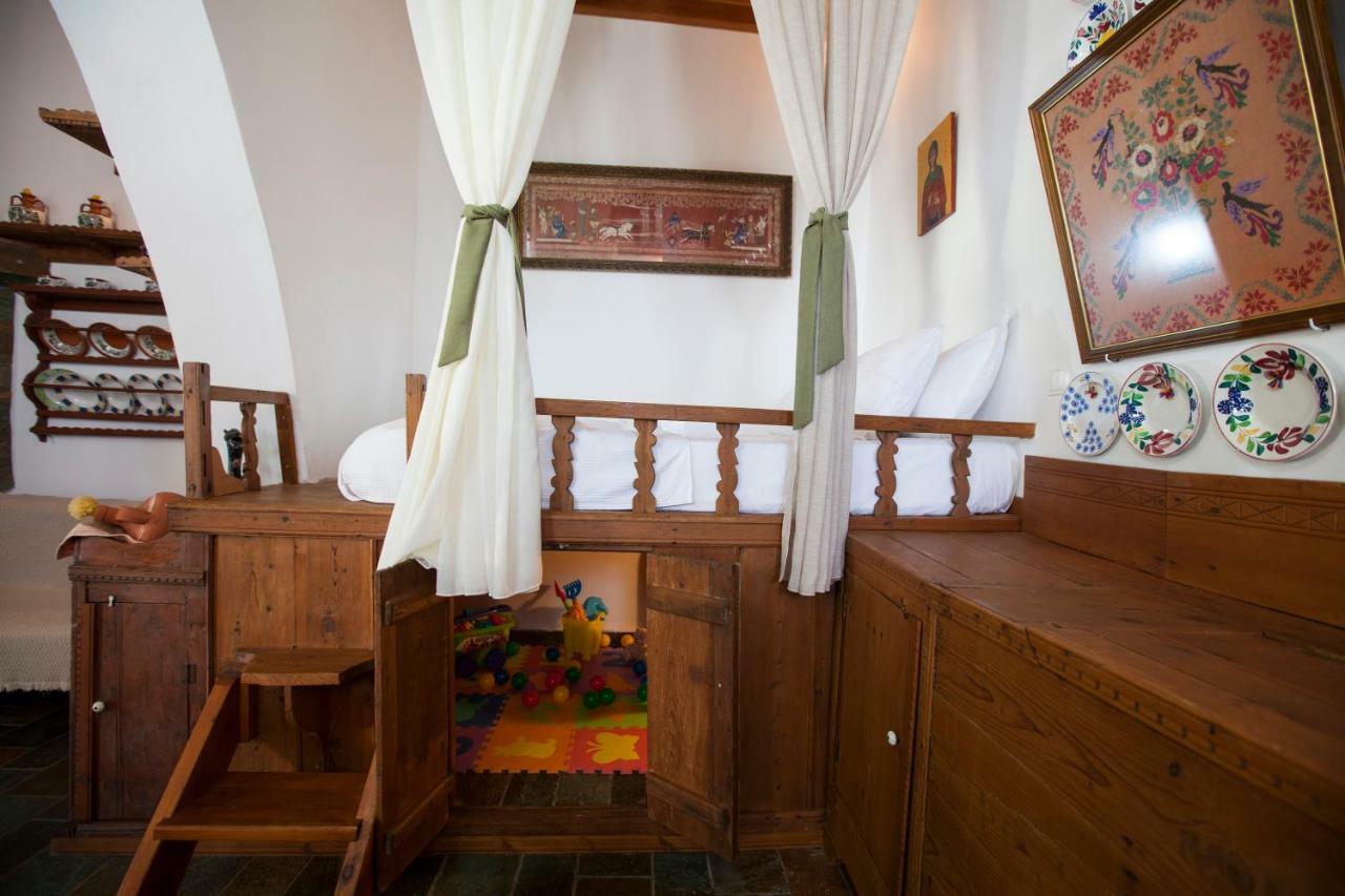 Arch Villa Fanes  Luaran gambar
